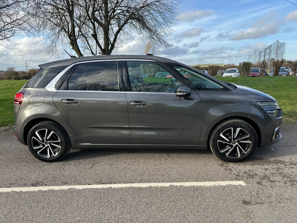 Used Citroen C4 Picasso 2018 for sale - 77263604: Photo 5