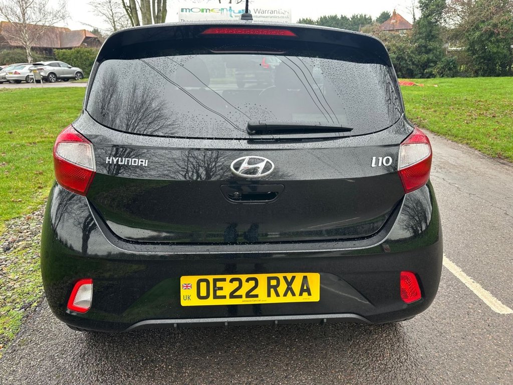 Used Hyundai i10 2022 for sale - 76962504: Photo 9
