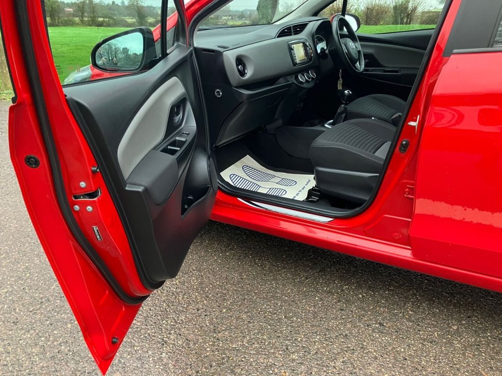 Used Toyota Yaris 2018 for sale - 77007581: Photo 13