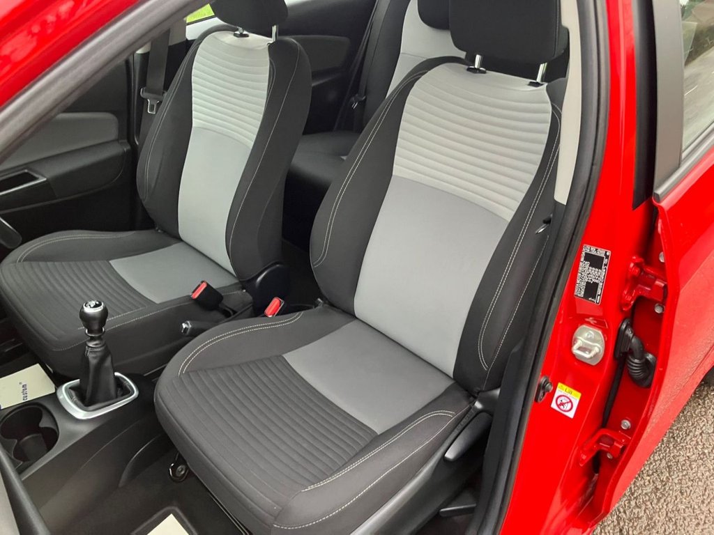 Used Toyota Yaris 2018 for sale - 77007581: Photo 14