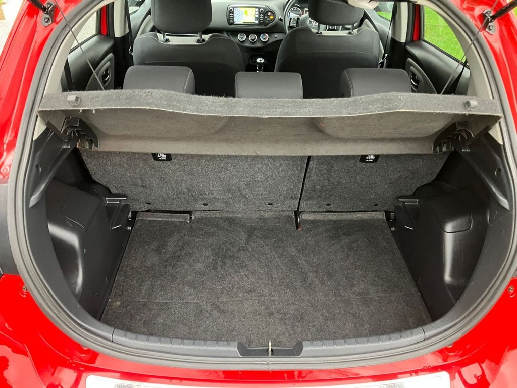 Used Toyota Yaris 2018 for sale - 77007581: Photo 18