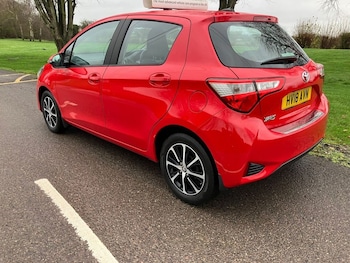Used Toyota Yaris 2018 for sale - 77007581: Photo