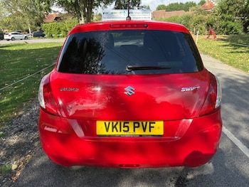 Used Suzuki Swift 2015 for sale - 75444201: Photo