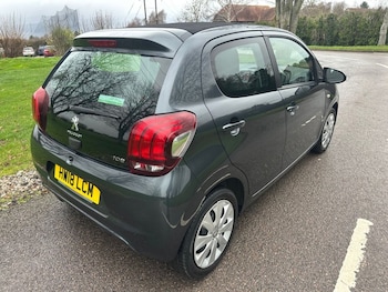 Used Peugeot 108 2018 for sale - 76883405: Photo