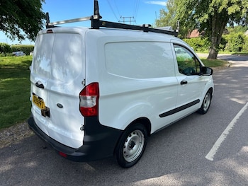 Used Ford Transit Courier 2019 for sale - 78749762: Photo