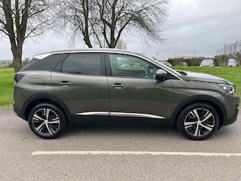Used Peugeot 3008 2018 for sale - 77836065: Photo