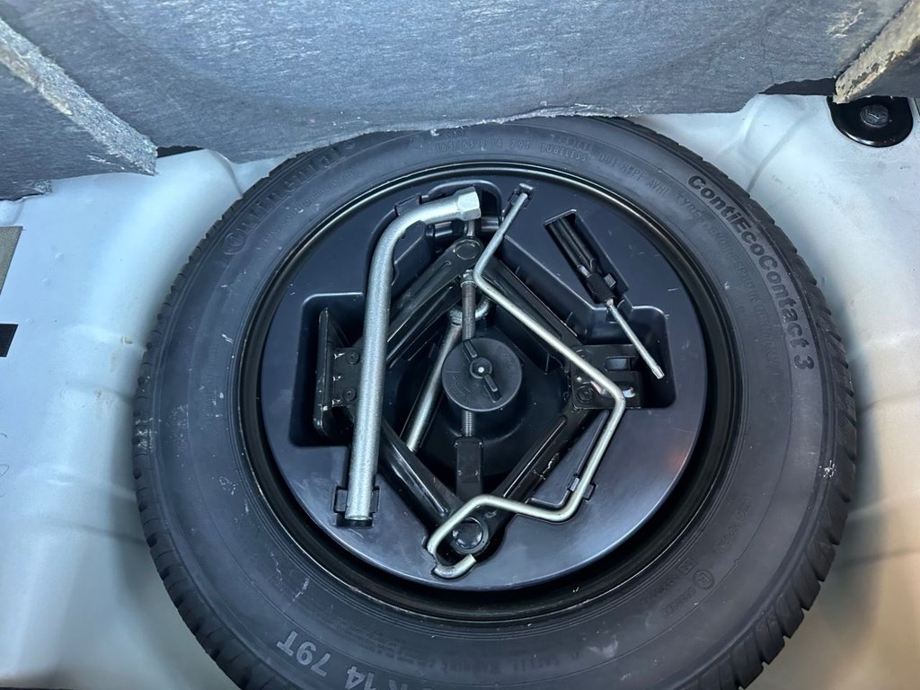 Used Ford Ka 2012 for sale - 76520536: Photo 13