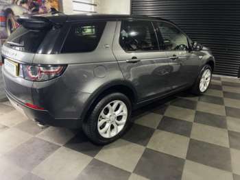 Used Land Rover Discovery Sport 2015 for sale - 75035207: Photo