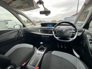 Used Citroen C4 Picasso 2014 for sale - 76122574: Photo 2
