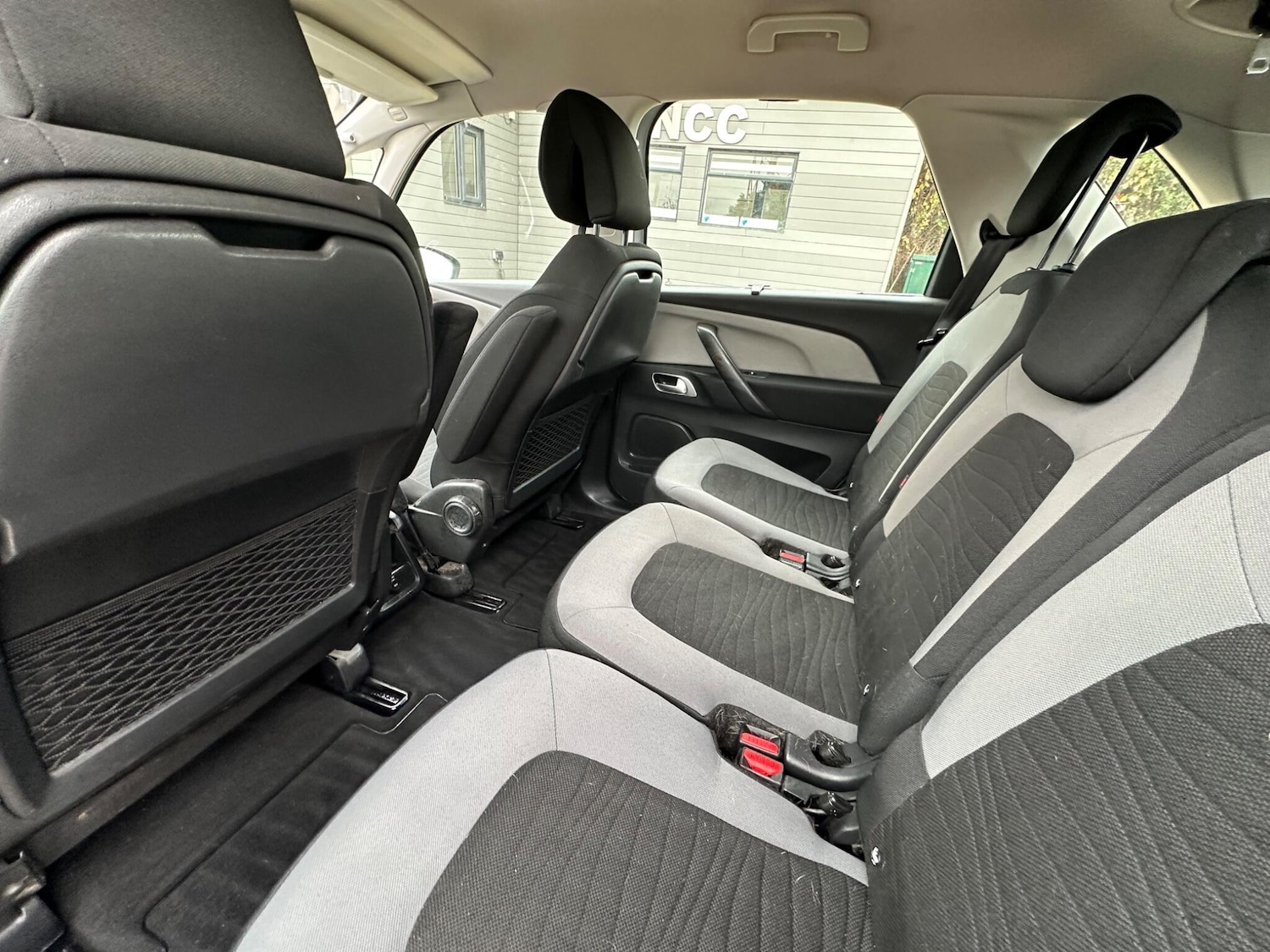 Used Citroen C4 Picasso 2014 for sale - 76122574: Photo 9