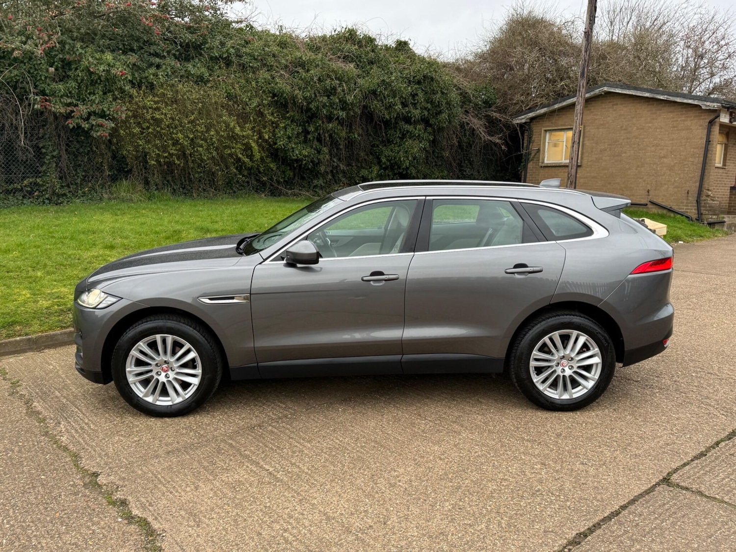 Used Jaguar F-Pace 2019 for sale - 77794455: Photo 10