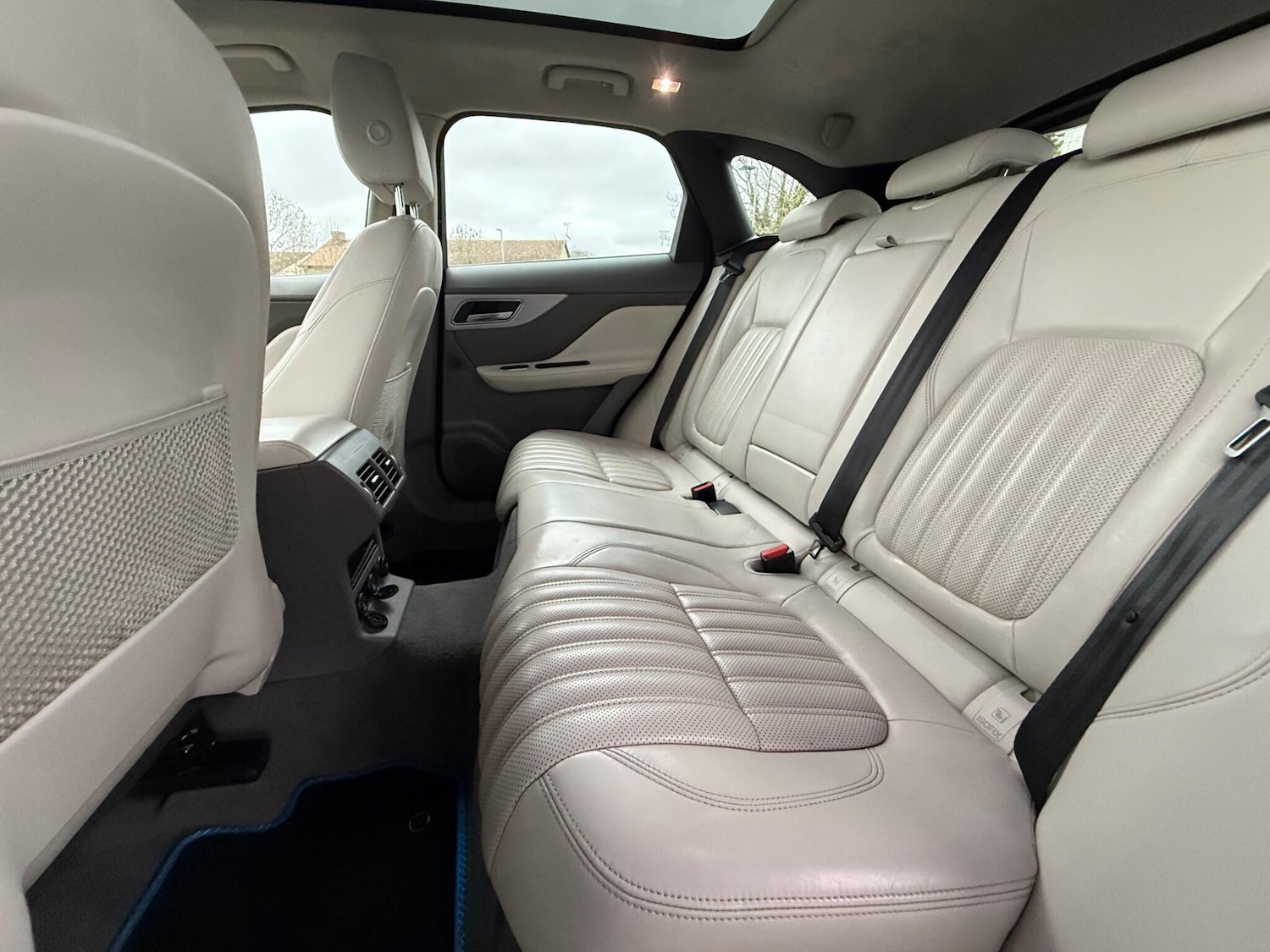 Used Jaguar F-Pace 2019 for sale - 77794455: Photo 23