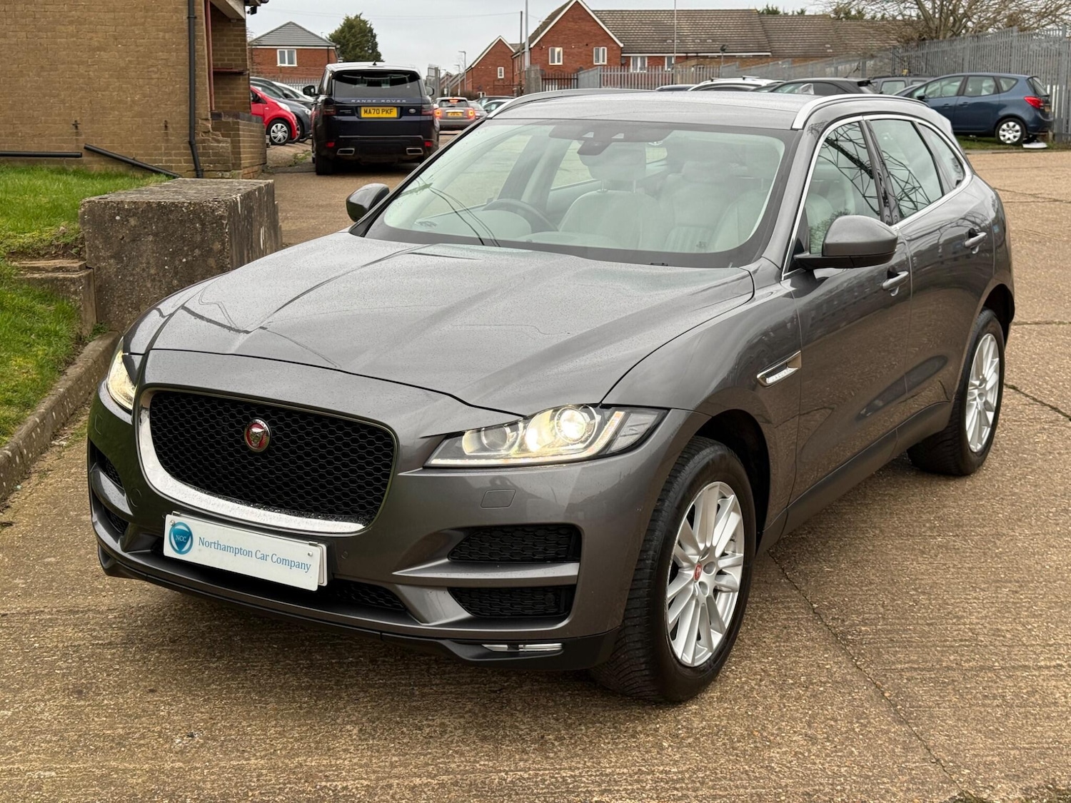 Used Jaguar F-Pace 2019 for sale - 77794455: Photo 6