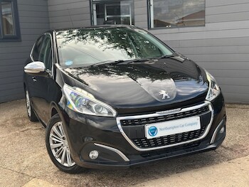 Used Peugeot 208 2016 for sale - 75658510: Photo
