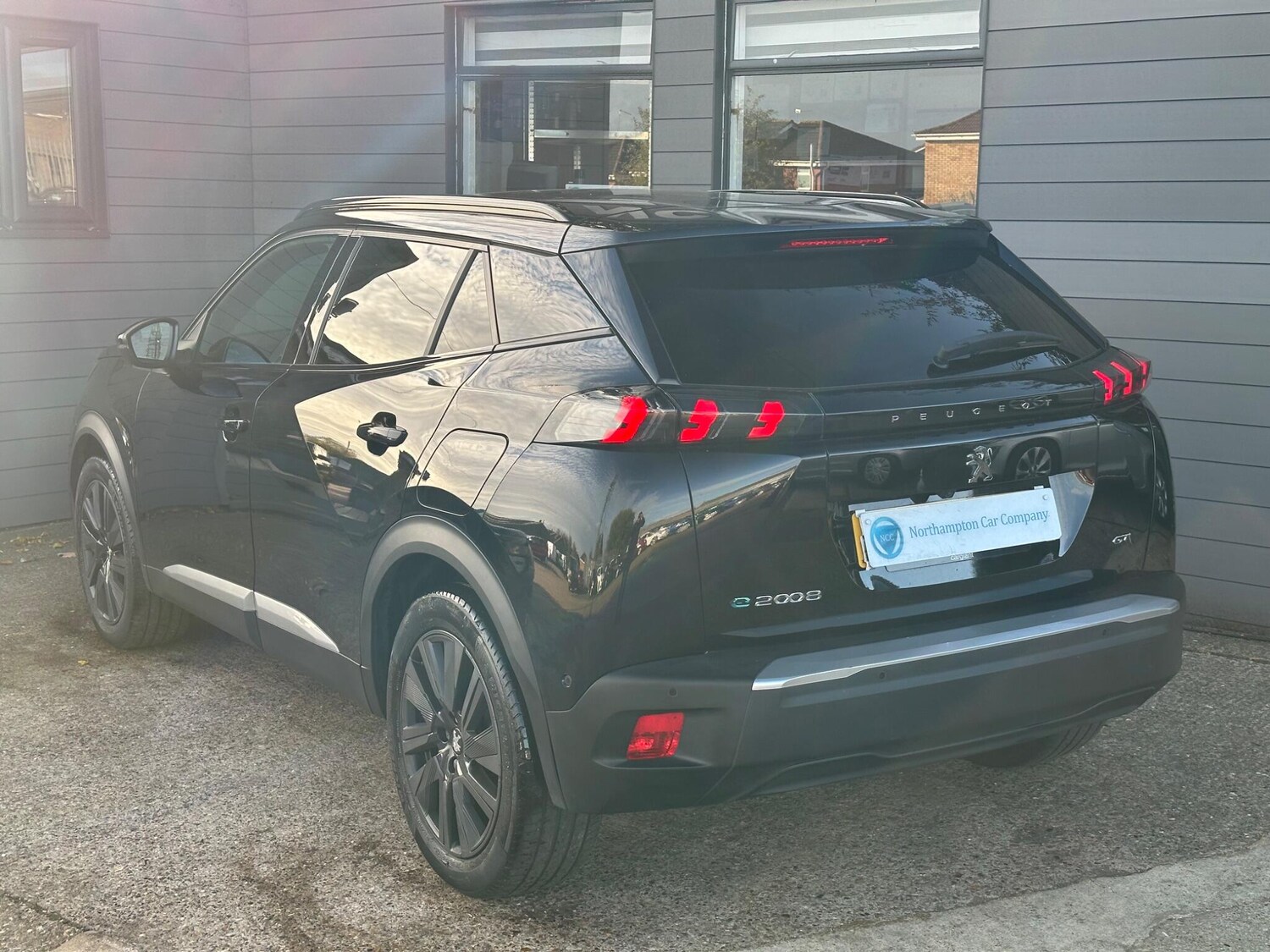 Used Peugeot E-2008 2020 for sale - 76337755: Photo 13