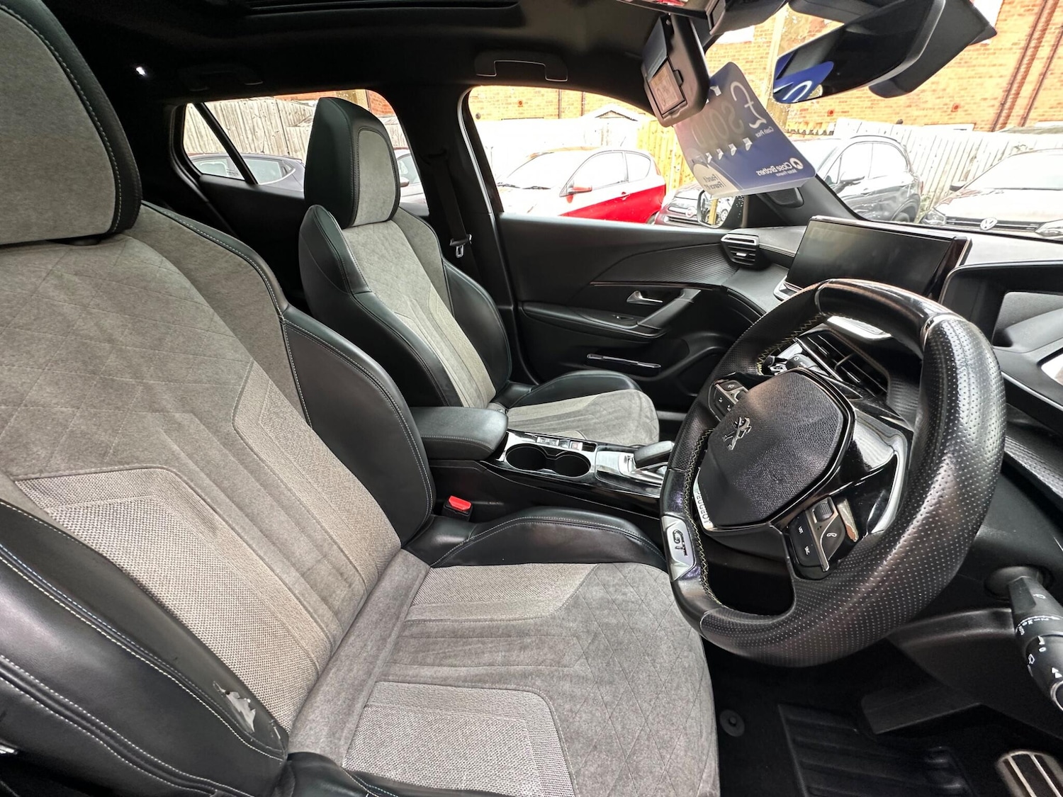 Used Peugeot E-2008 2020 for sale - 76337755: Photo 23