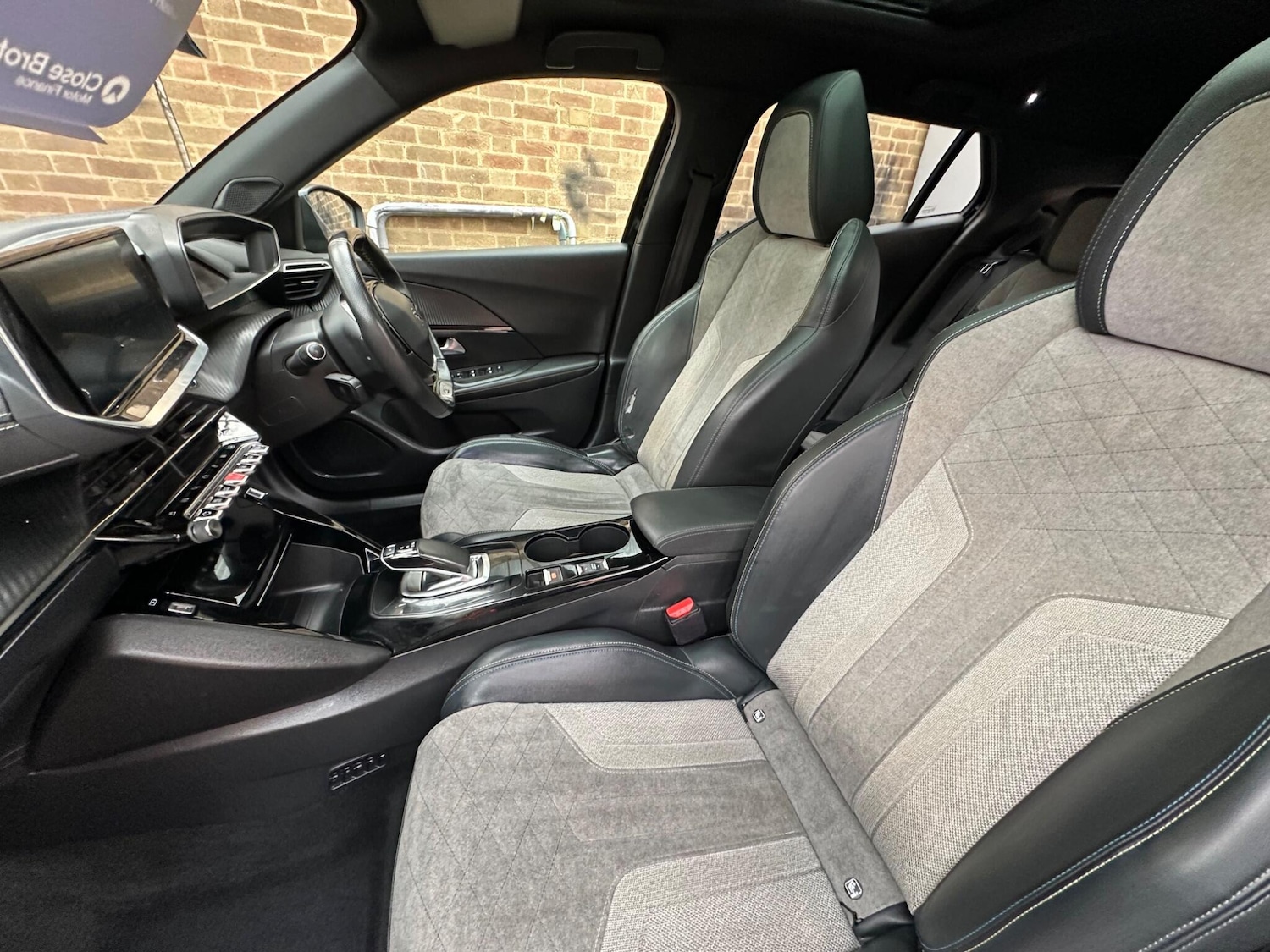 Used Peugeot E-2008 2020 for sale - 76337755: Photo 25