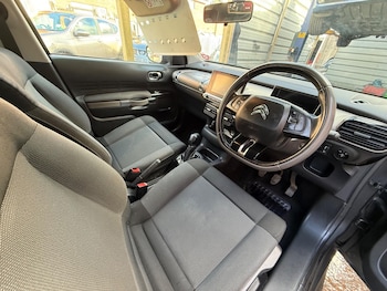 Used Citroen C4 Cactus 2016 for sale - 76200848: Photo