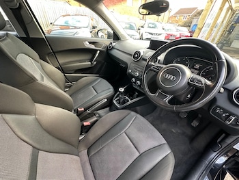 Used Audi A1 2012 for sale - 77624882: Photo