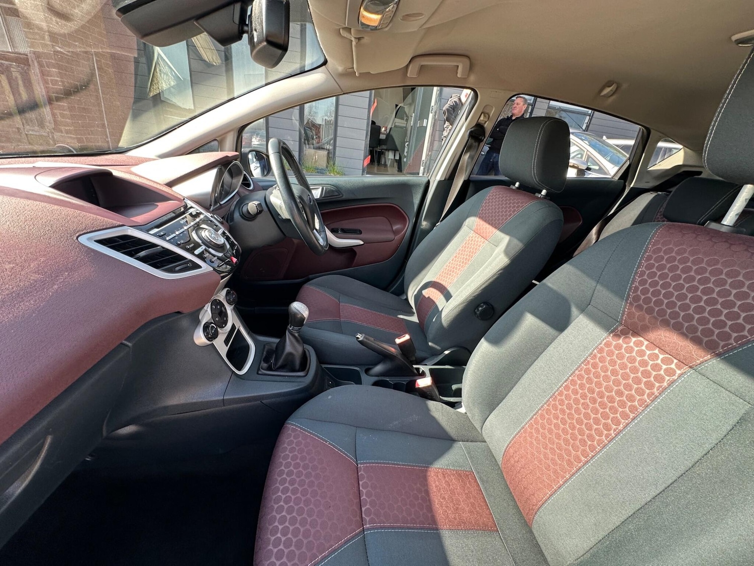 Used Ford Fiesta 2012 for sale - 78086827: Photo 24