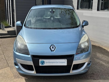 Used Renault Scenic 2011 for sale - 78185801: Photo