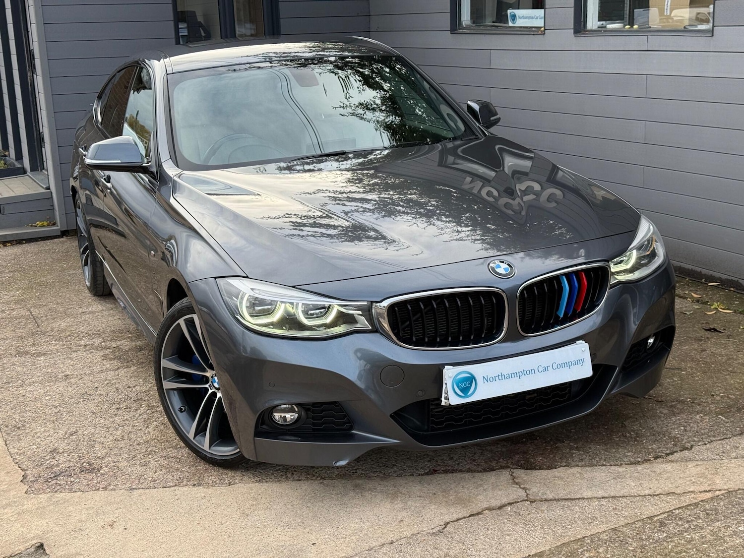 Used BMW 3 Series Gran Turismo 2016 for sale - 76398361: Photo 7