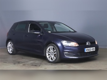 Volkswagen - Golf