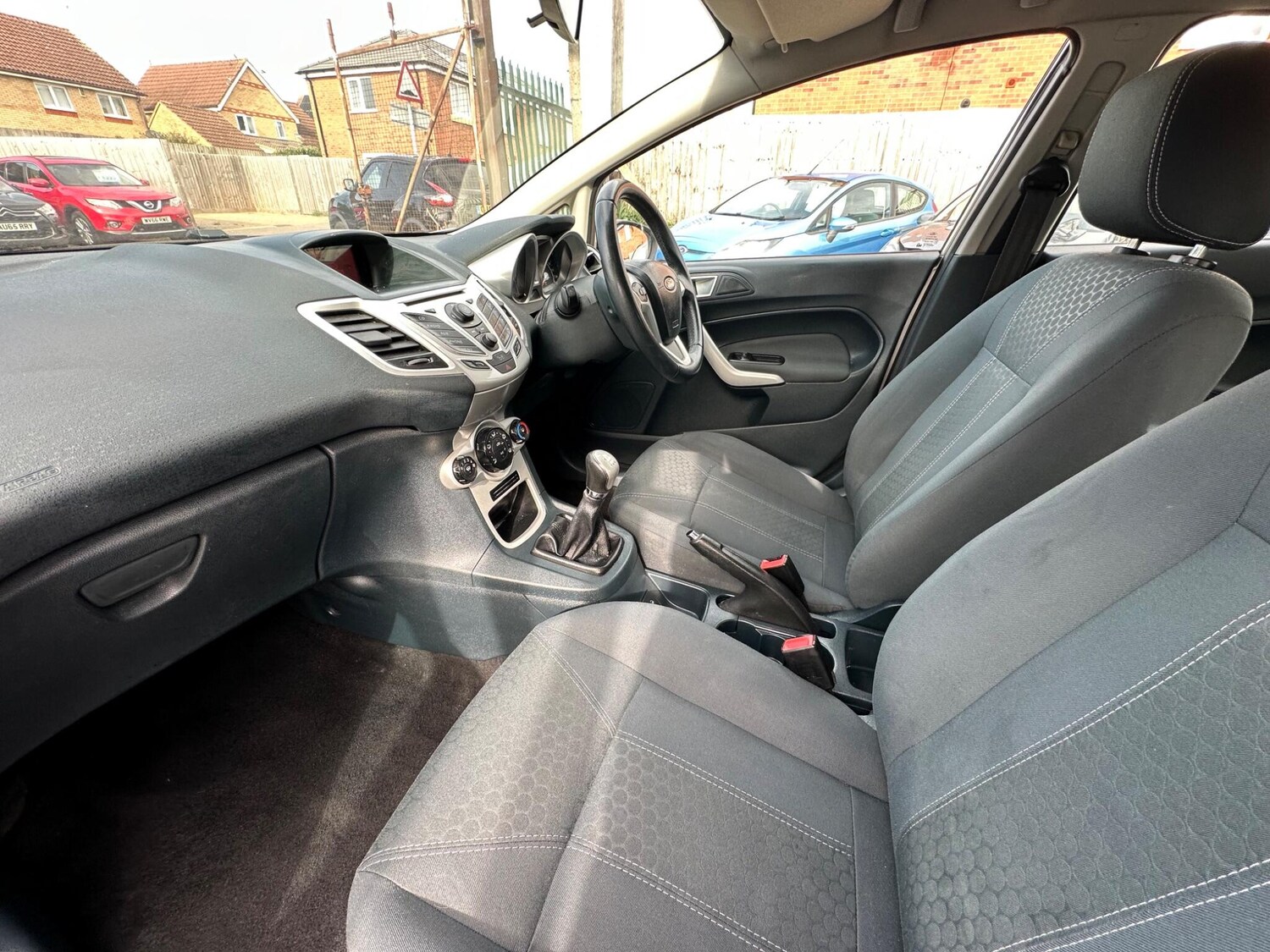 Used Ford Fiesta 2012 for sale - 75809902: Photo 21