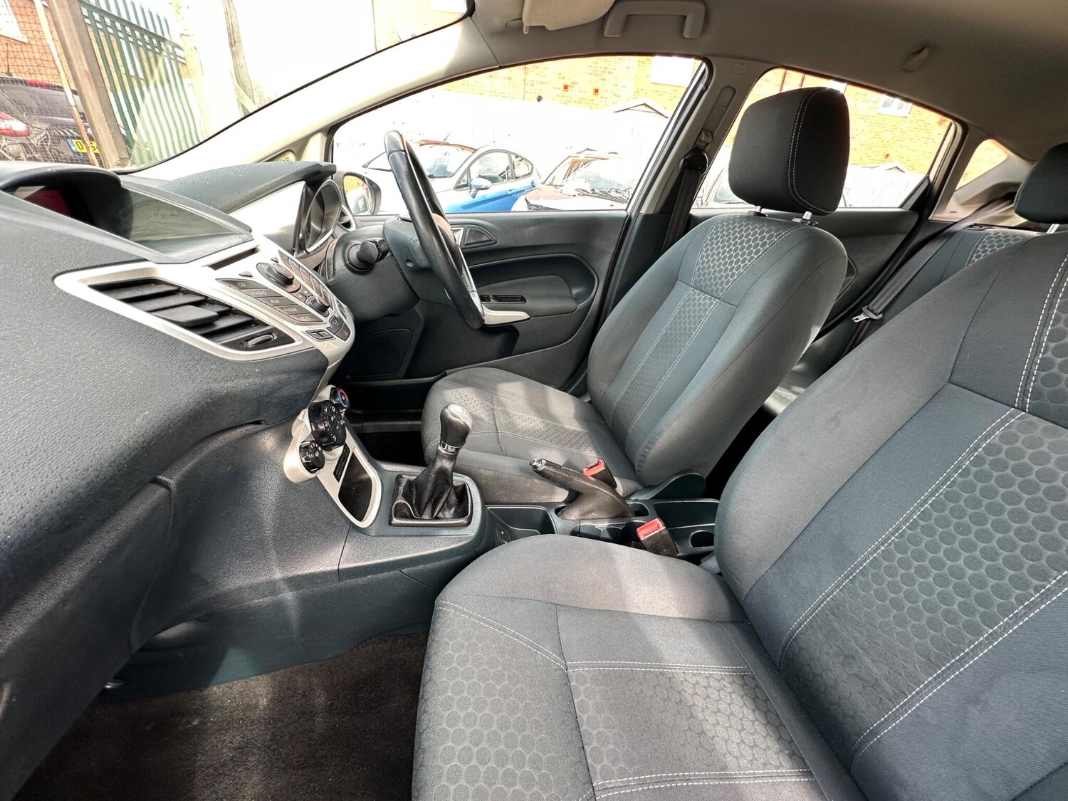 Used Ford Fiesta 2012 for sale - 75809902: Photo 22