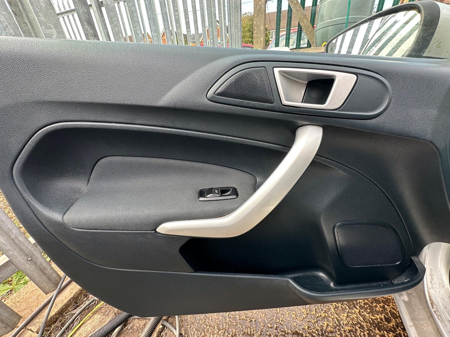 Used Ford Fiesta 2012 for sale - 75809902: Photo 26