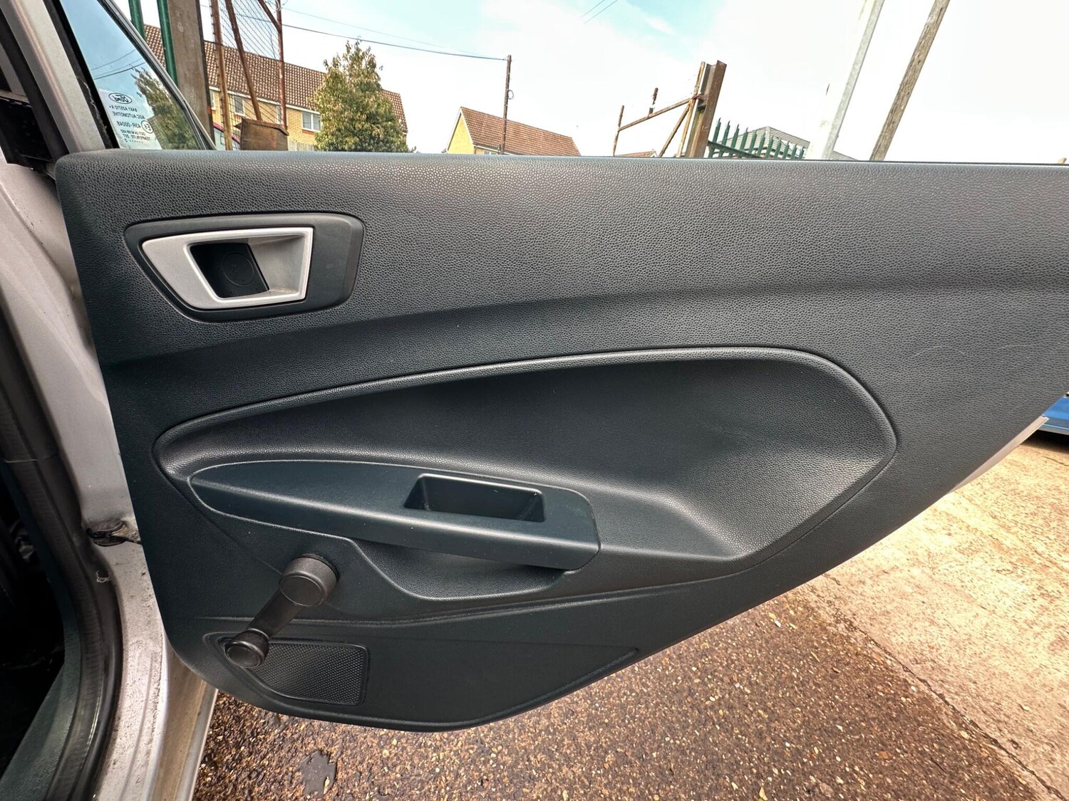 Used Ford Fiesta 2012 for sale - 75809902: Photo 27