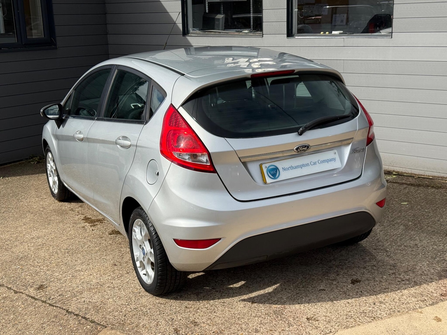 Used Ford Fiesta 2012 for sale - 75809902: Photo 5