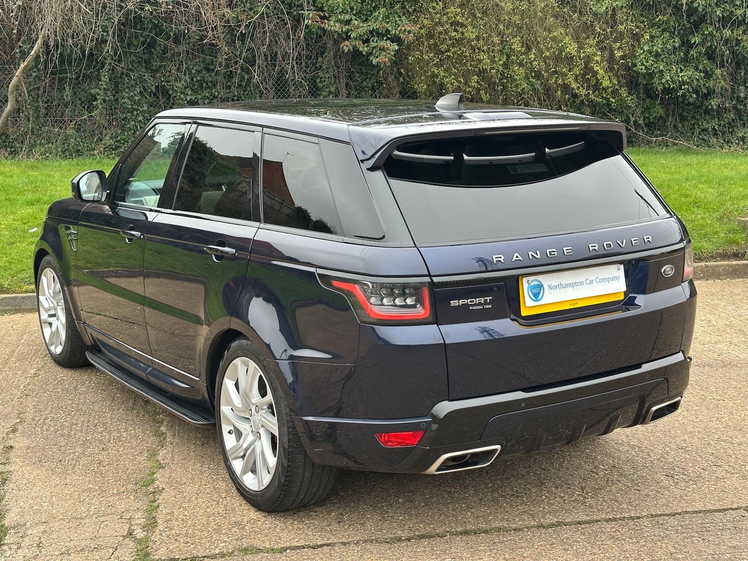 Used Land Rover Range Rover Sport 2020 for sale - 77587314: Photo 2