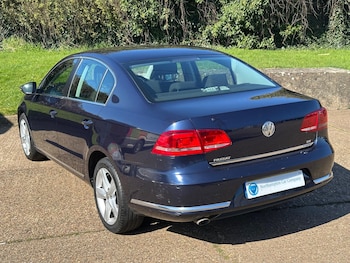 Used Volkswagen Passat 2012 for sale - 77824196: Photo