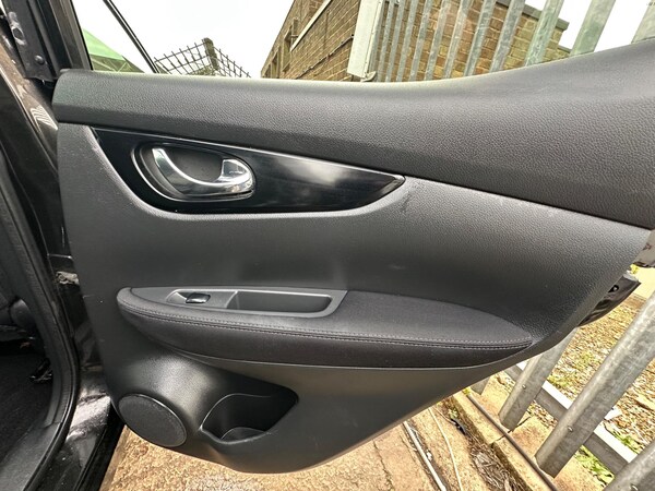 Used Nissan Qashqai 2014 for sale - 75977153: Photo 12