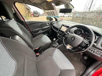 Used Renault Clio 2016 for sale - 77510748: Photo