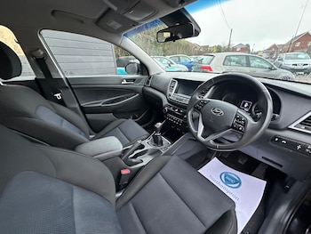 Used Hyundai TUCSON 2017 for sale - 77191314: Photo