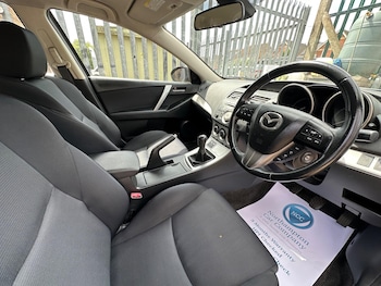 Used Mazda Mazda3 2010 for sale - 75458857: Photo