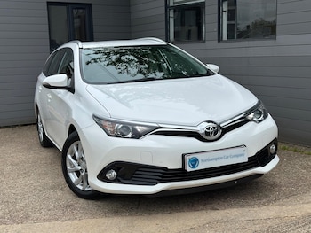 Used Toyota Auris 2015 for sale - 78572764: Photo