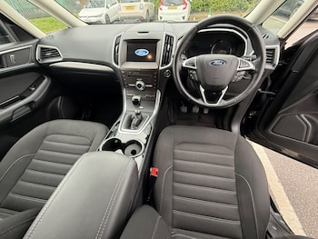 Used Ford Galaxy 2017 for sale - 77658367: Photo