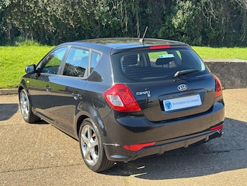 Used Kia Ceed 2010 for sale - 77769139: Photo