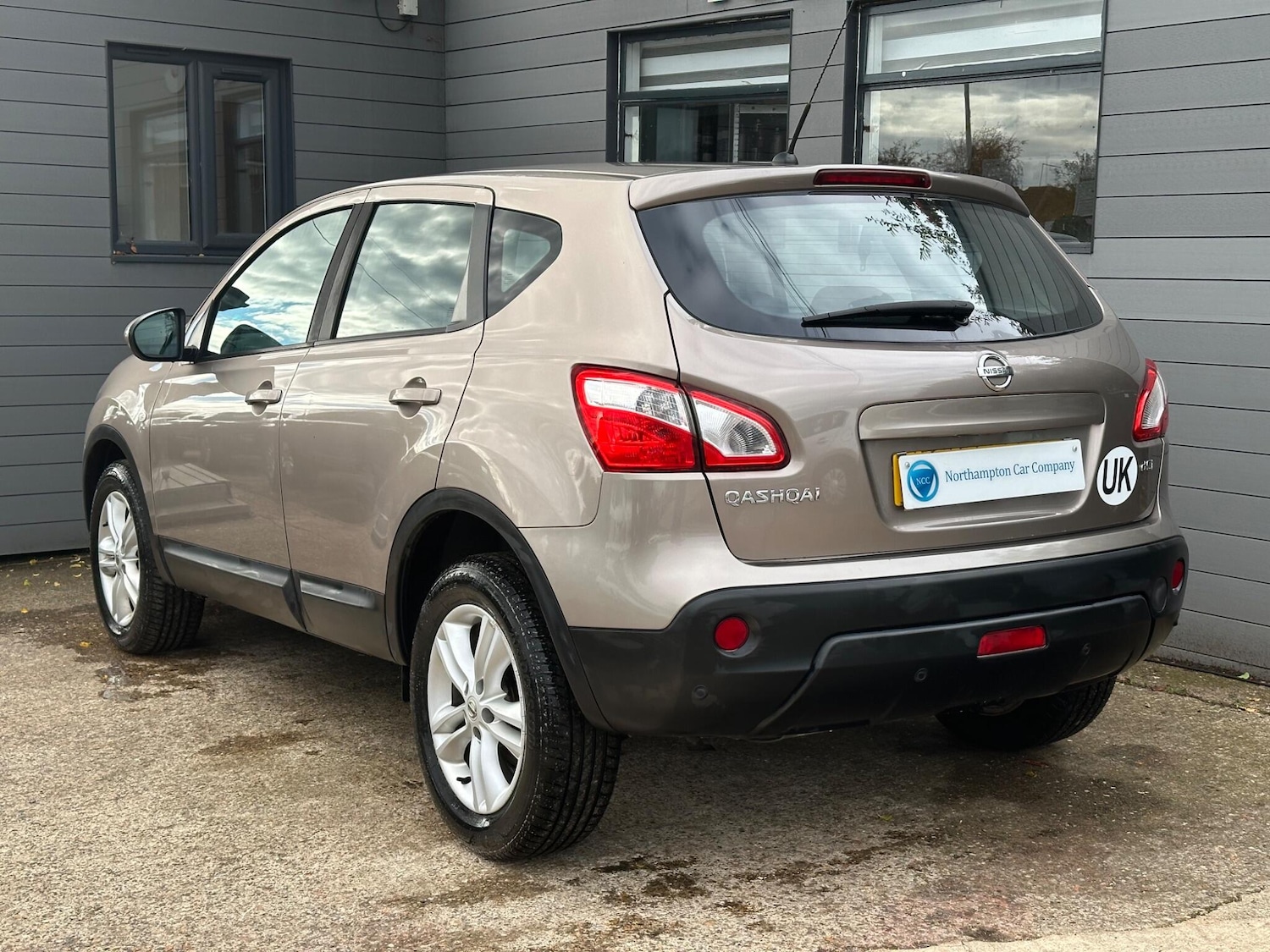 Used Nissan Qashqai 2012 for sale - 76269769: Photo 11