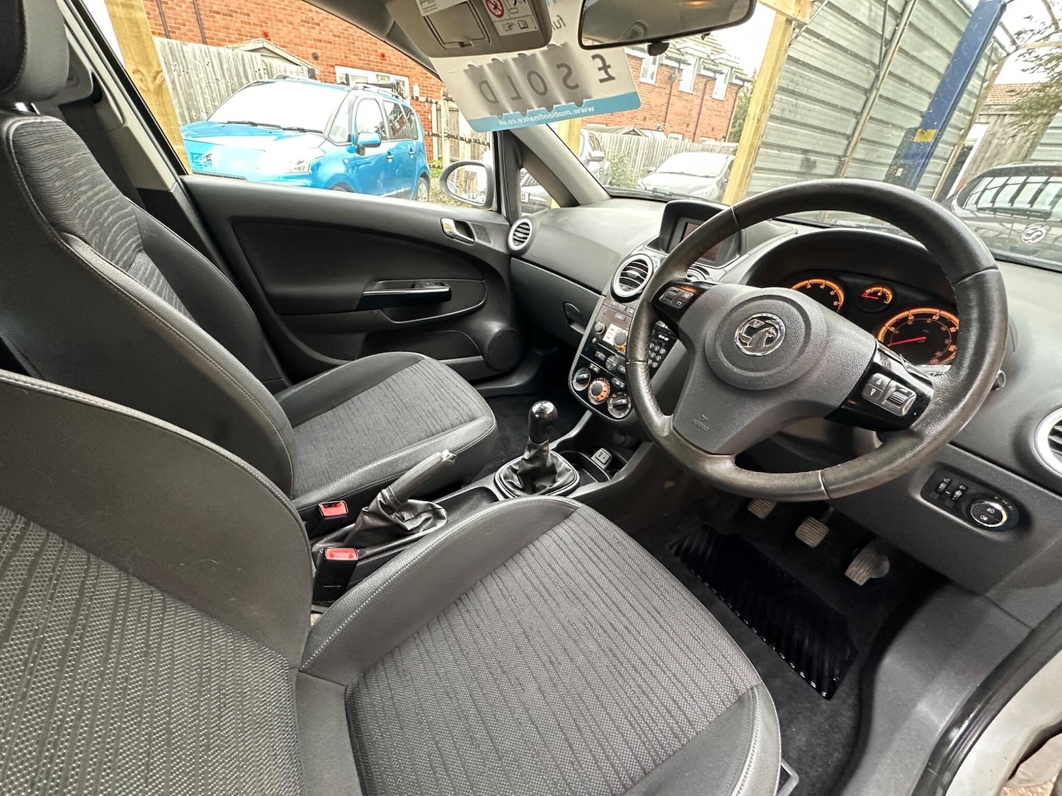 Used Vauxhall Corsa 2014 for sale - 76121892: Photo 3