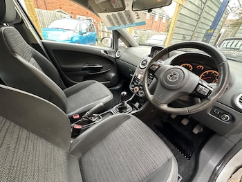 Used Vauxhall Corsa 2014 for sale - 76121892: Photo