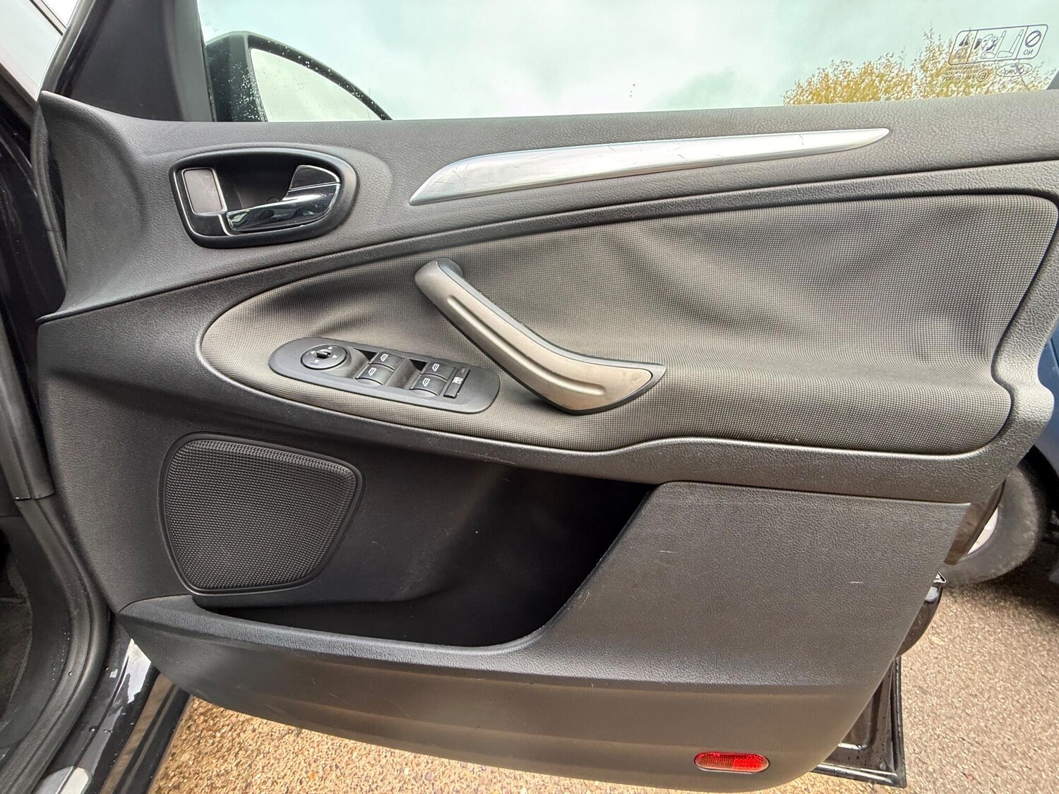 Used Ford S-Max 2006 for sale - 76632867: Photo 26