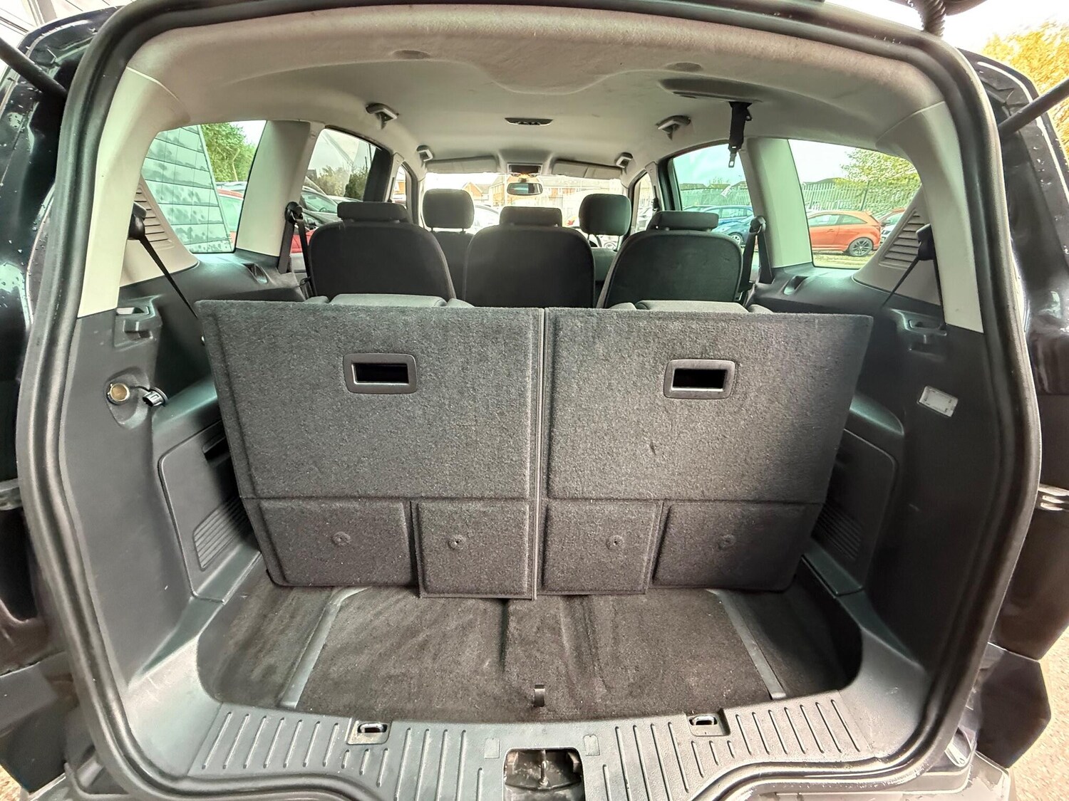 Used Ford S-Max 2006 for sale - 76632867: Photo 30