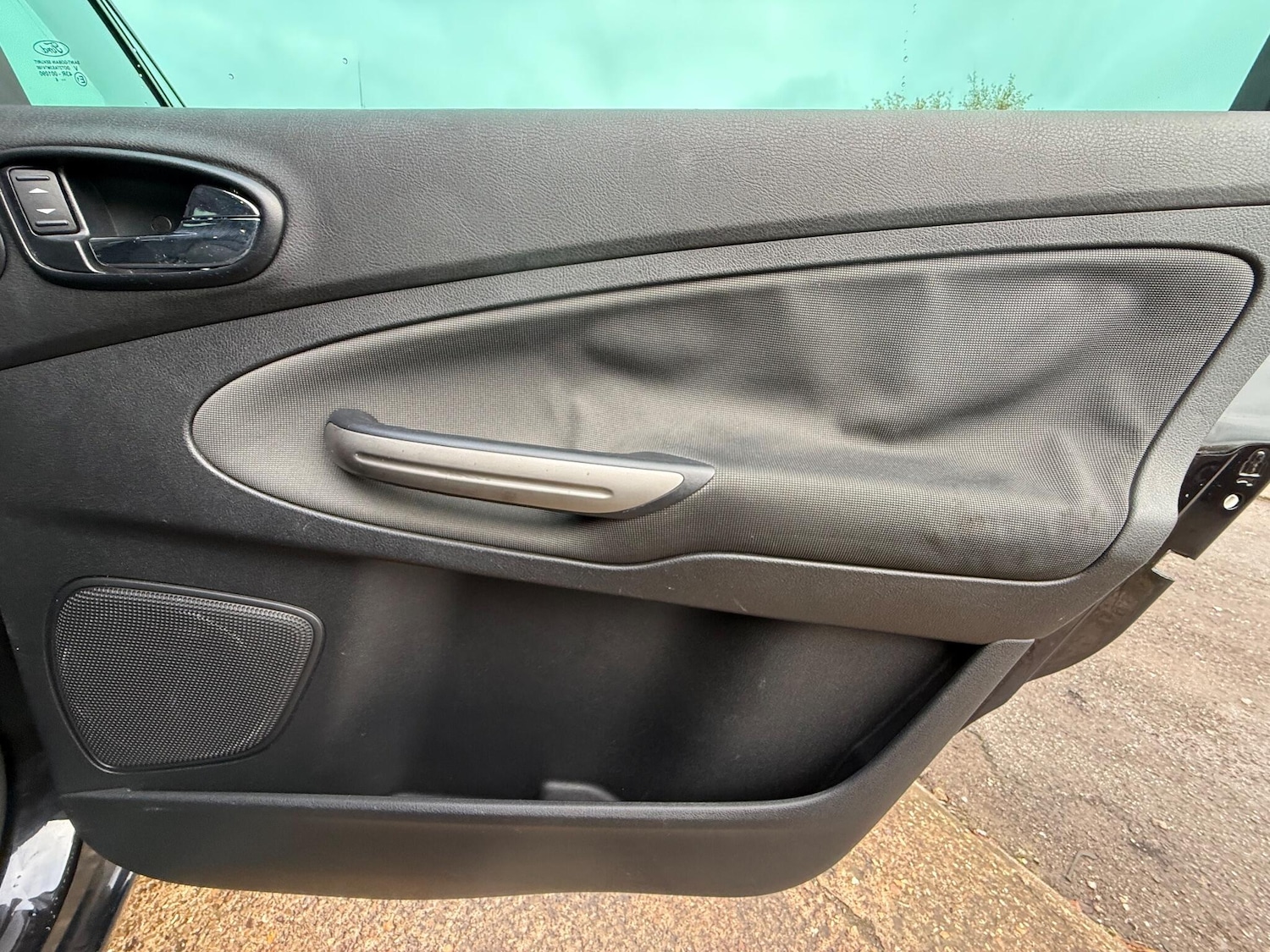 Used Ford S-Max 2006 for sale - 76632867: Photo 9