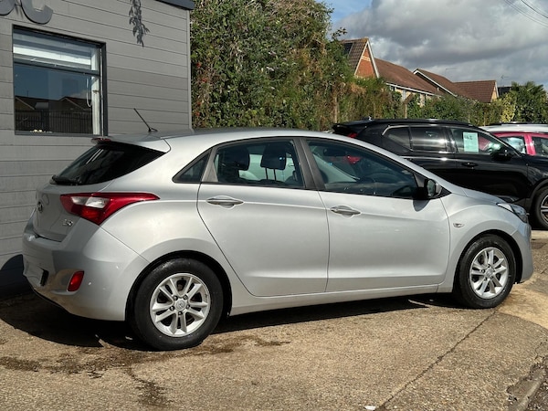 Used Hyundai i30 2013 for sale - 75458729: Photo 17