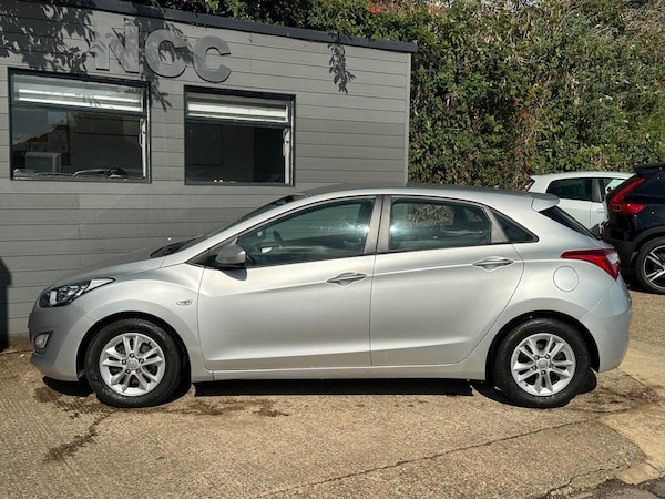 Used Hyundai i30 2013 for sale - 75458729: Photo 25