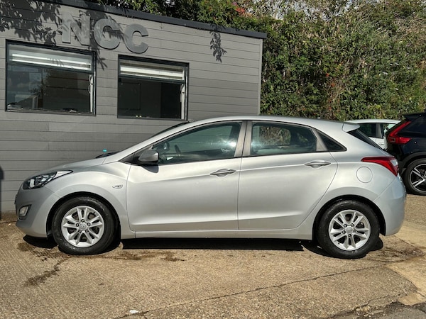 Used Hyundai i30 2013 for sale - 75458729: Photo 26